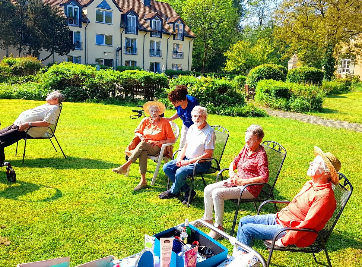 Wellness Tag mit Gesichtsmasken bei uns im Garten
