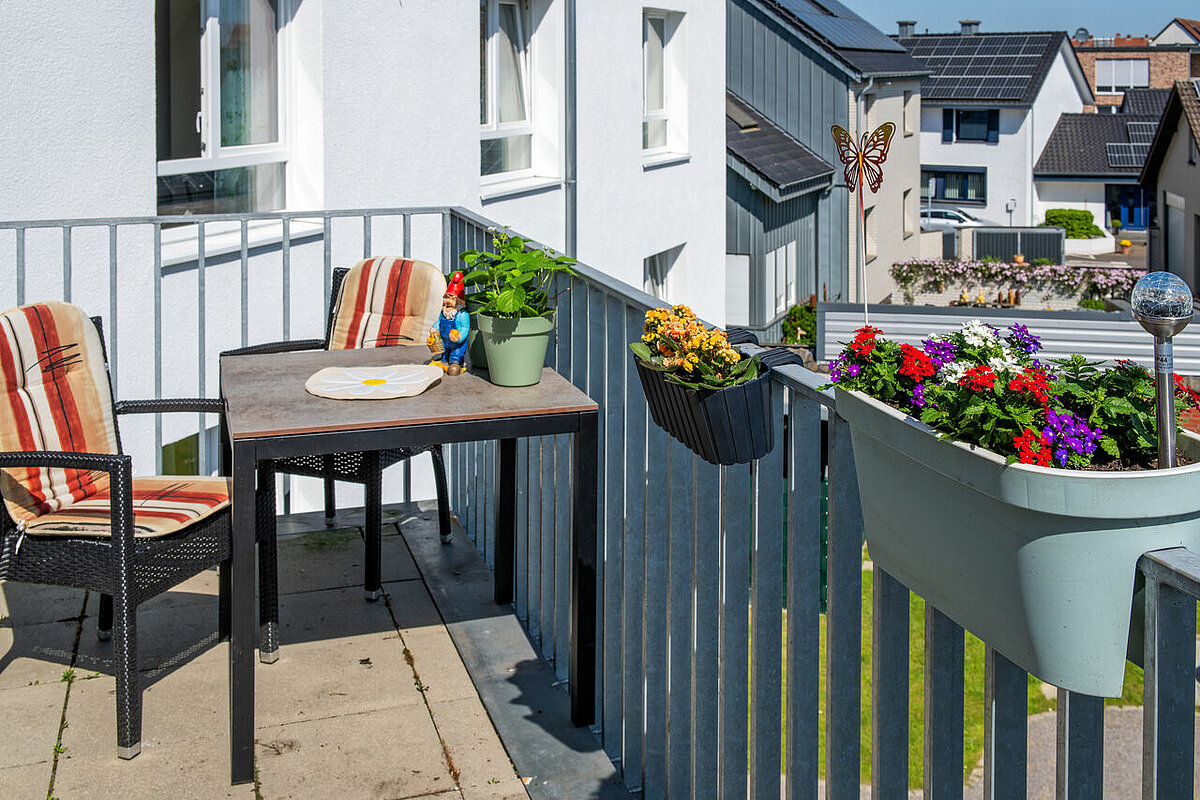 Balkon eines Bewohnerzimmers im Pflegeheim in Borken