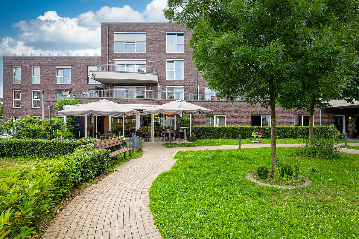 Garten und Terrasse in Grevenbroich