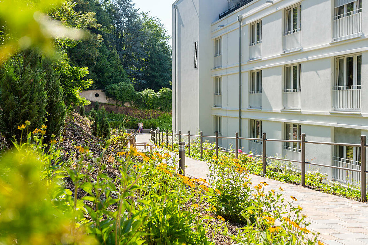 Grünanlage der Senioren-Residenz "Philosophenweg" in Wetzlar