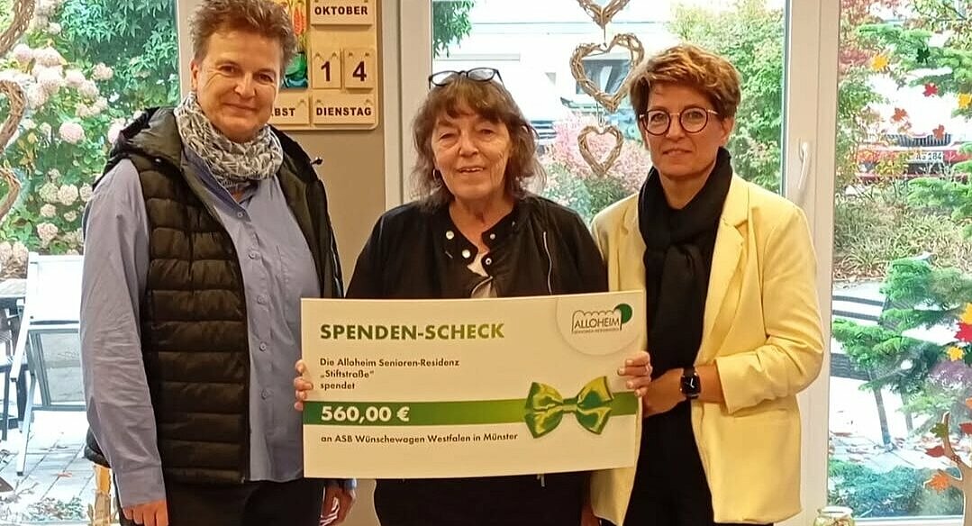Übergabe Spende Eisparty