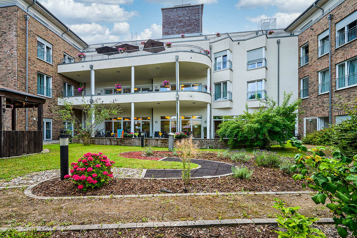 Garten mit Barfußpfad