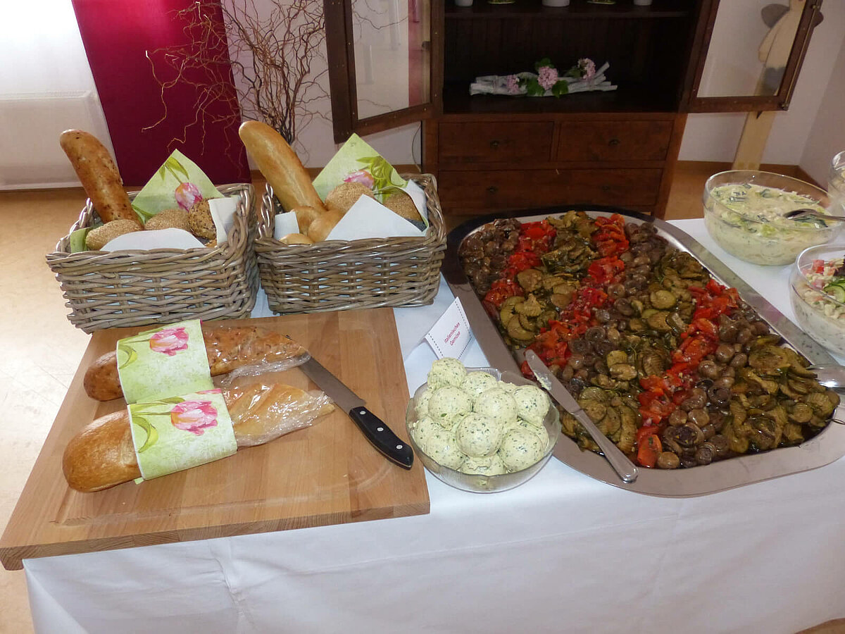 Buffet bei der Jubiläumsfeier