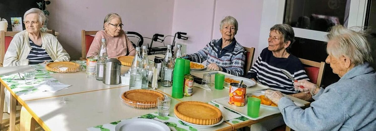 Bewohnerinnen belgen Kuchenböden